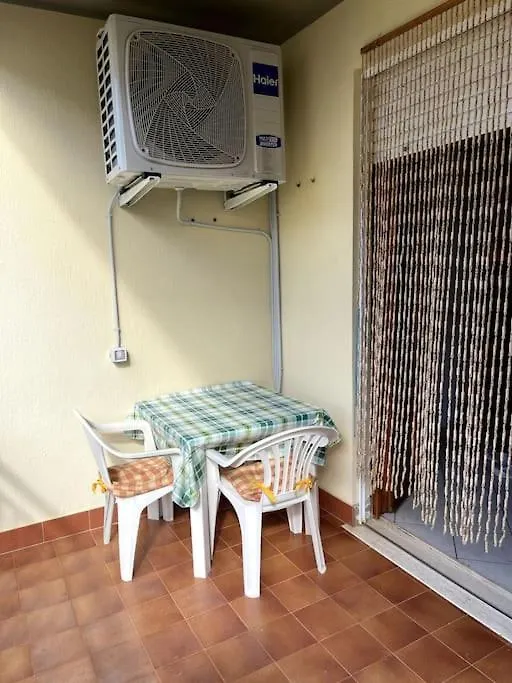 Grazia&Andrea Pratoranieri, Capraia 17, 100M. Mare Follonica Apartment